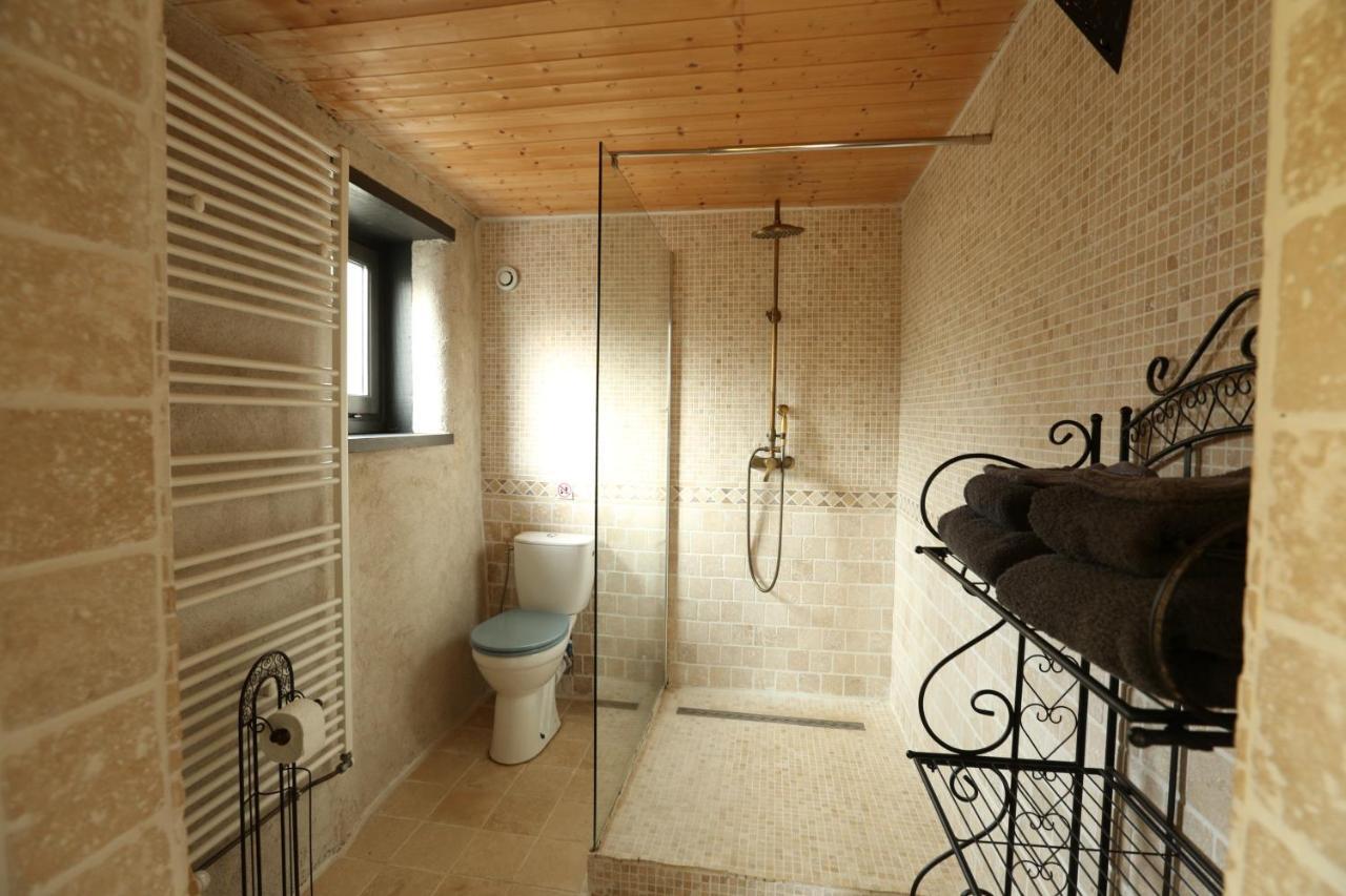 Fenetre Sur Loire Bed & Breakfast Iguerande Ngoại thất bức ảnh