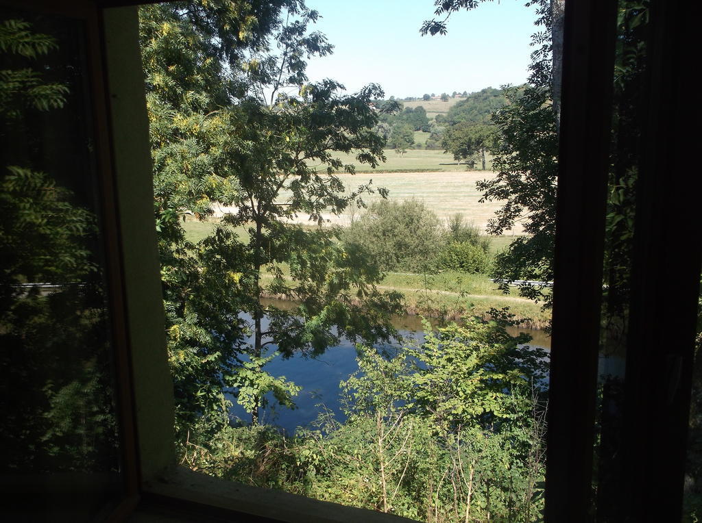 Fenetre Sur Loire Bed & Breakfast Iguerande Phòng bức ảnh